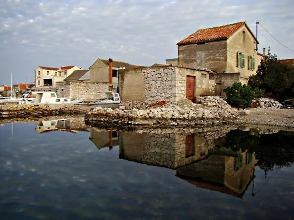 Kate Apartment Murter